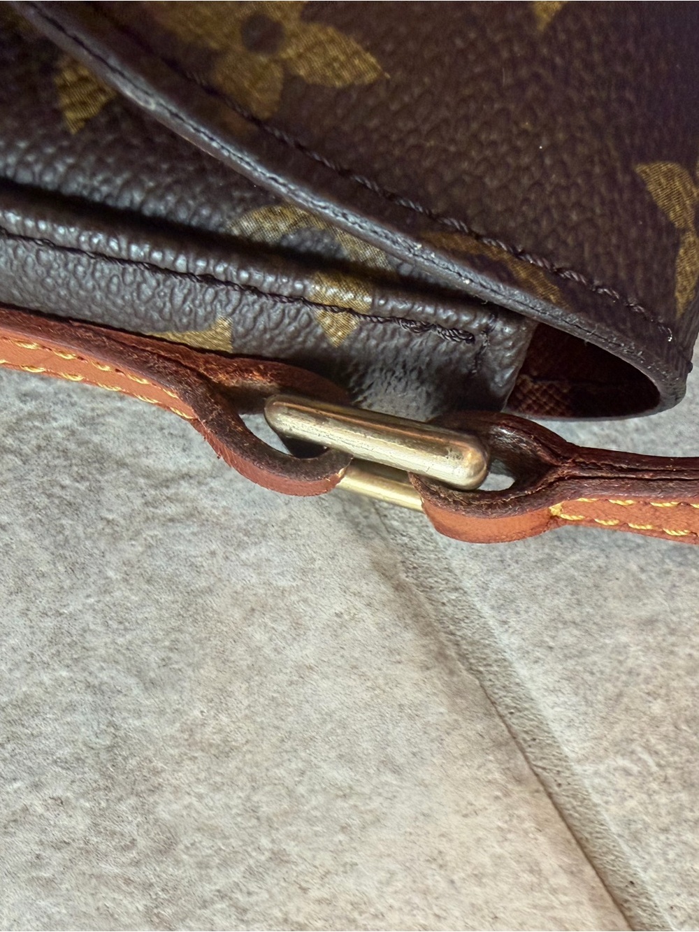 Louis Vuitton Authentic Chantilly Monogram Vintage Crossbody Bag - Picture 10 of 16